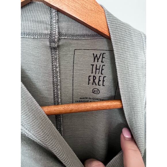 We The Free Women's Army Green Pullover, Size XS - Picture 6 of 7